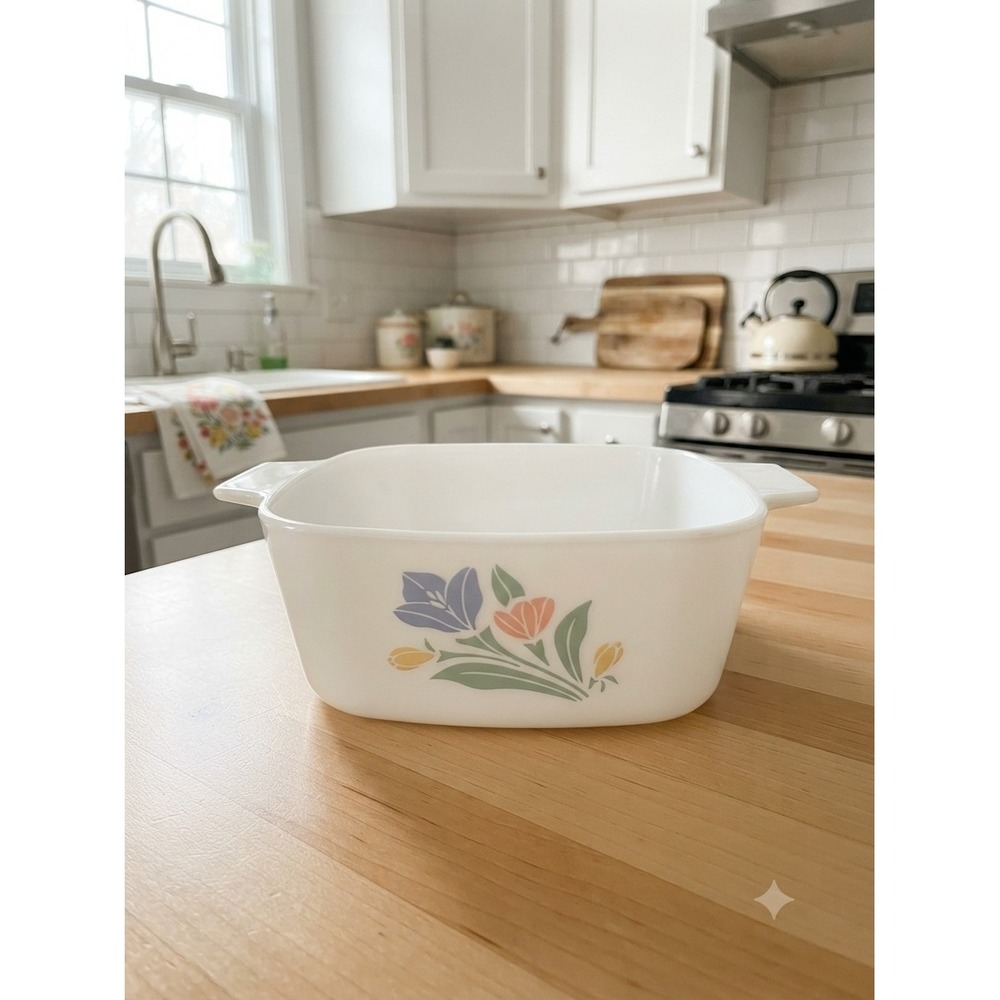 Pyrex Blue Spring Floral Tulip 1 Pint Square Casserole Dish Base No Lid Vintage
